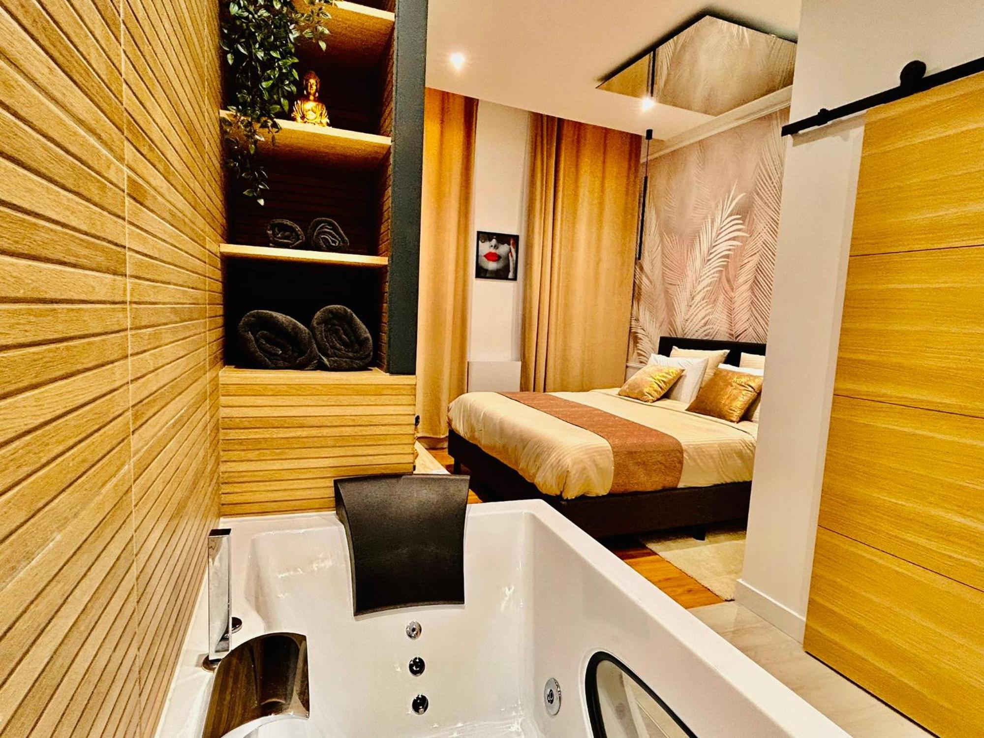 Suite Cosy Jacuzzi Troyes - Secrets D'Ana Εξωτερικό φωτογραφία